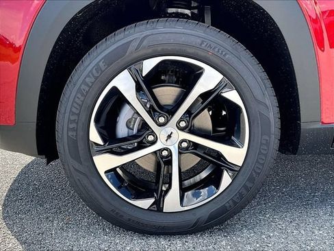 New 2026 Chevrolet Trax RS w/ Driver Confidence Package FWD image 7