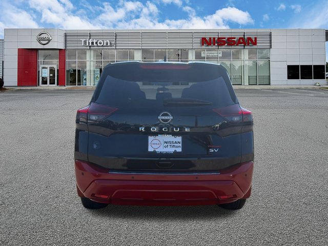 Used 2022 Nissan Rogue SV FWD image 6