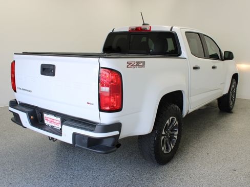 Used 2021 Chevrolet Colorado Z71 w/ Safety Package AWD/4WD image 7