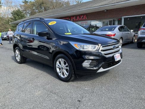 Used 2018 Ford Escape SEL AWD/4WD image 3