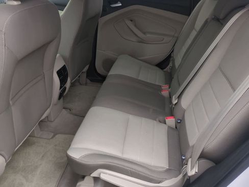 Used 2013 Ford Escape SE image 19