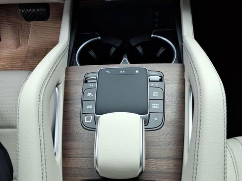New 2026 Mercedes-Benz GLE 350 4MATIC image 24