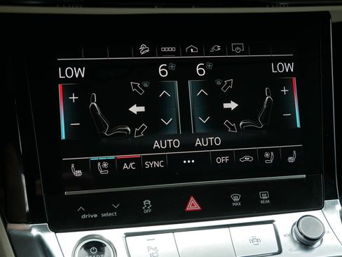 Used 2024 Audi Q8 e-tron Premium Plus w/ Premium Plus Package AWD/4WD image 23