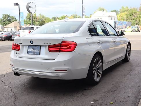 Used 2018 BMW 330i xDrive Sedan AWD/4WD image 5