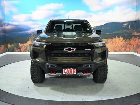 Used 2024 Chevrolet Colorado ZR2 w/ Technology Package image 2