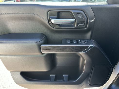 Used 2021 Chevrolet Silverado 1500 LTZ image 30