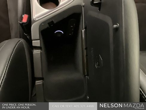 Used 2023 Dodge Challenger R/T w/ Plus Package image 27