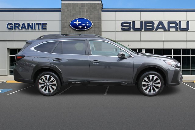 Used 2024 Subaru Outback Limited AWD/4WD image 12