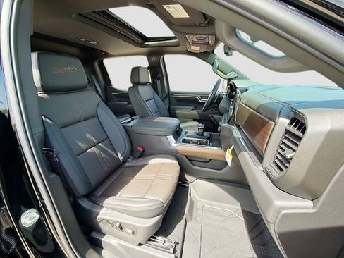 New 2026 Chevrolet Silverado 1500 High Country AWD/4WD image 31