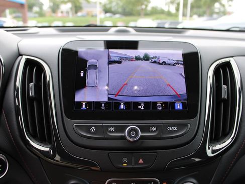 Used 2022 Chevrolet Equinox RS w/ RS Leather Package AWD/4WD image 23