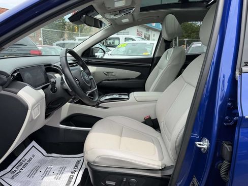 Certified 2023 Hyundai Tucson Limited AWD/4WD image 18