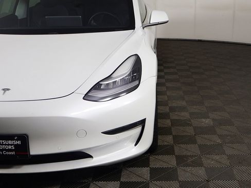Used 2020 Tesla Model 3 Performance image 14