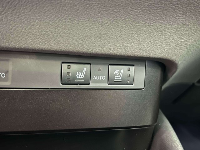 Certified 2024 Lexus ES 300h w/ Premium Package FWD image 36