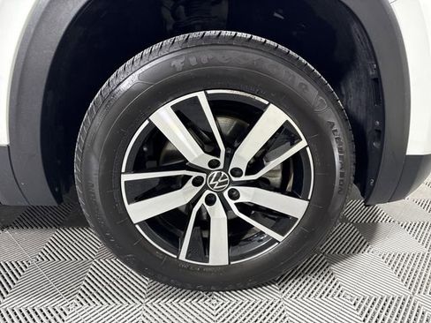 Used 2023 Volkswagen Atlas SE image 10