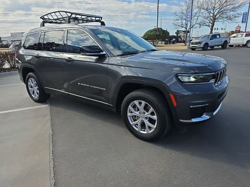 Used 2022 Jeep Grand Cherokee L Limited image 8