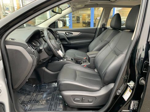 Used 2020 Nissan Rogue Sport SL w/ Premium Package AWD/4WD image 10