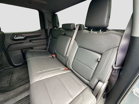 Used 2023 GMC Sierra 1500 SLT w/ SLT Premium Package image 25
