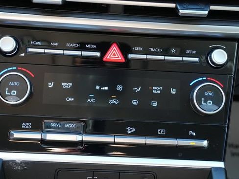 Used 2026 Hyundai Santa Fe SEL FWD image 36