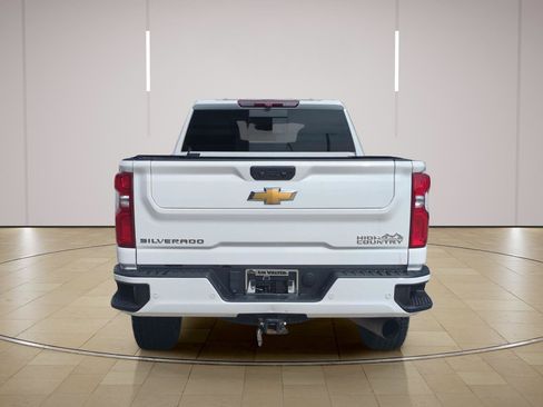 Used 2023 Chevrolet Silverado 2500 High Country w/ Safety Package II AWD/4WD image 7