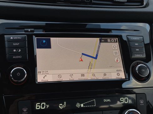 Used 2022 Nissan Rogue Sport SL image 24