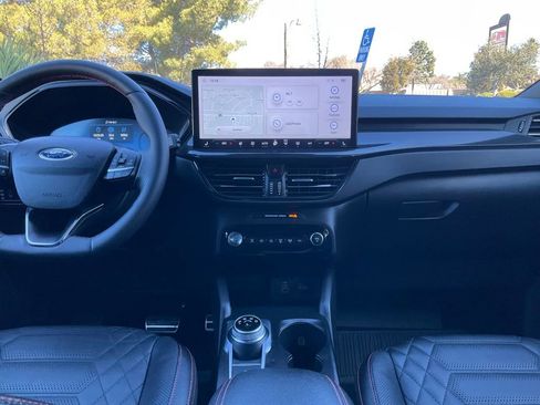 Used 2024 Ford Escape ST-Line Elite w/ Premium Technology Package image 59