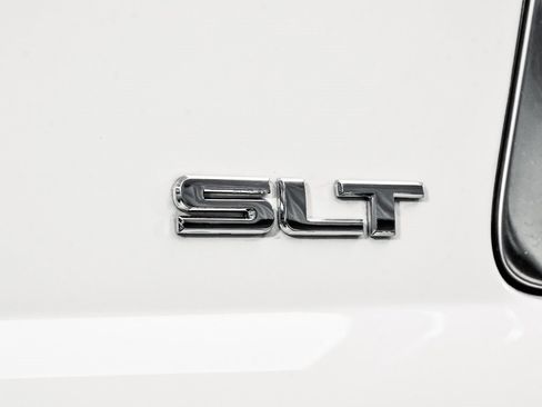 Used 2017 GMC Yukon SLT w/ Open Road Package image 94