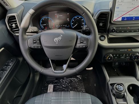 New 2024 Ford Bronco Sport Heritage w/ Heritage Convenience Package image 15