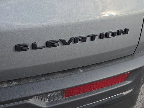 New 2026 GMC Acadia Elevation FWD image 8