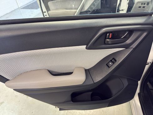 Used 2018 Subaru Forester 2.5i image 29