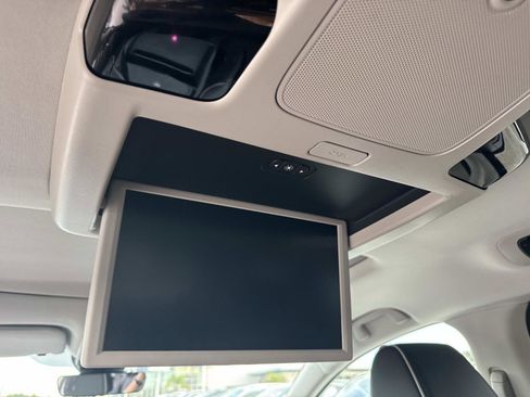 Used 2025 Honda Odyssey Touring image 15