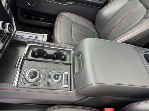 Used 2023 Ford Expedition Limited AWD/4WD image 26