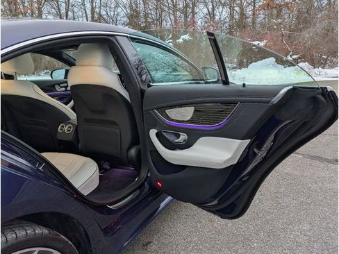 Used 2022 Mercedes-Benz CLS 450 4MATIC w/ Premium Package image 12