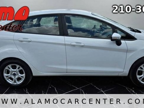 Used 2016 Ford Fiesta SE FWD image 6