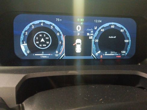 Used 2025 Toyota 4Runner TRD Off-Road Premium w/ Tow Technology Package AWD/4WD image 4