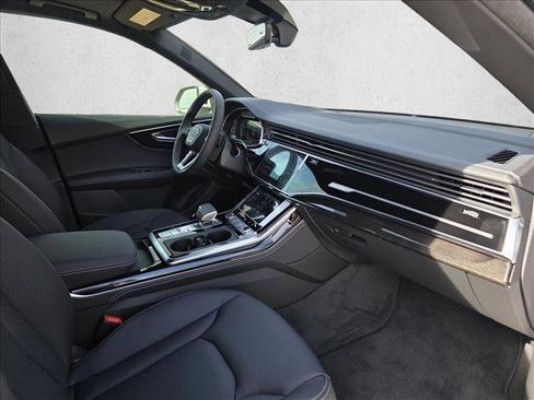 New 2026 Audi Q8 Premium Plus image 12