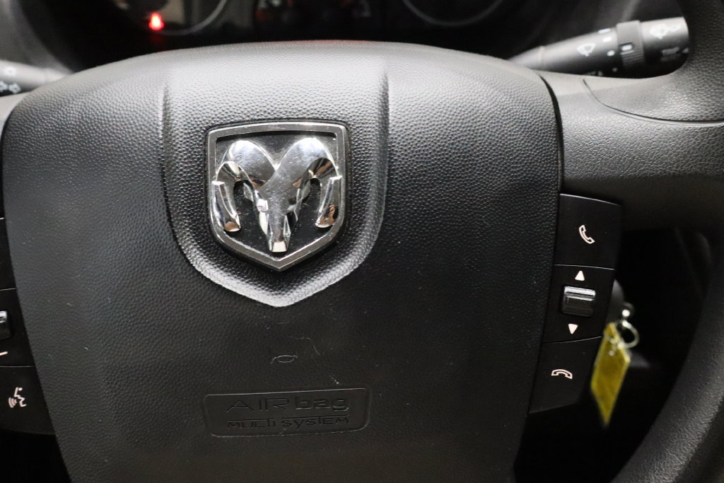 Used 2019 RAM ProMaster 3500 w/ Premium Appearance Group FWD image 10