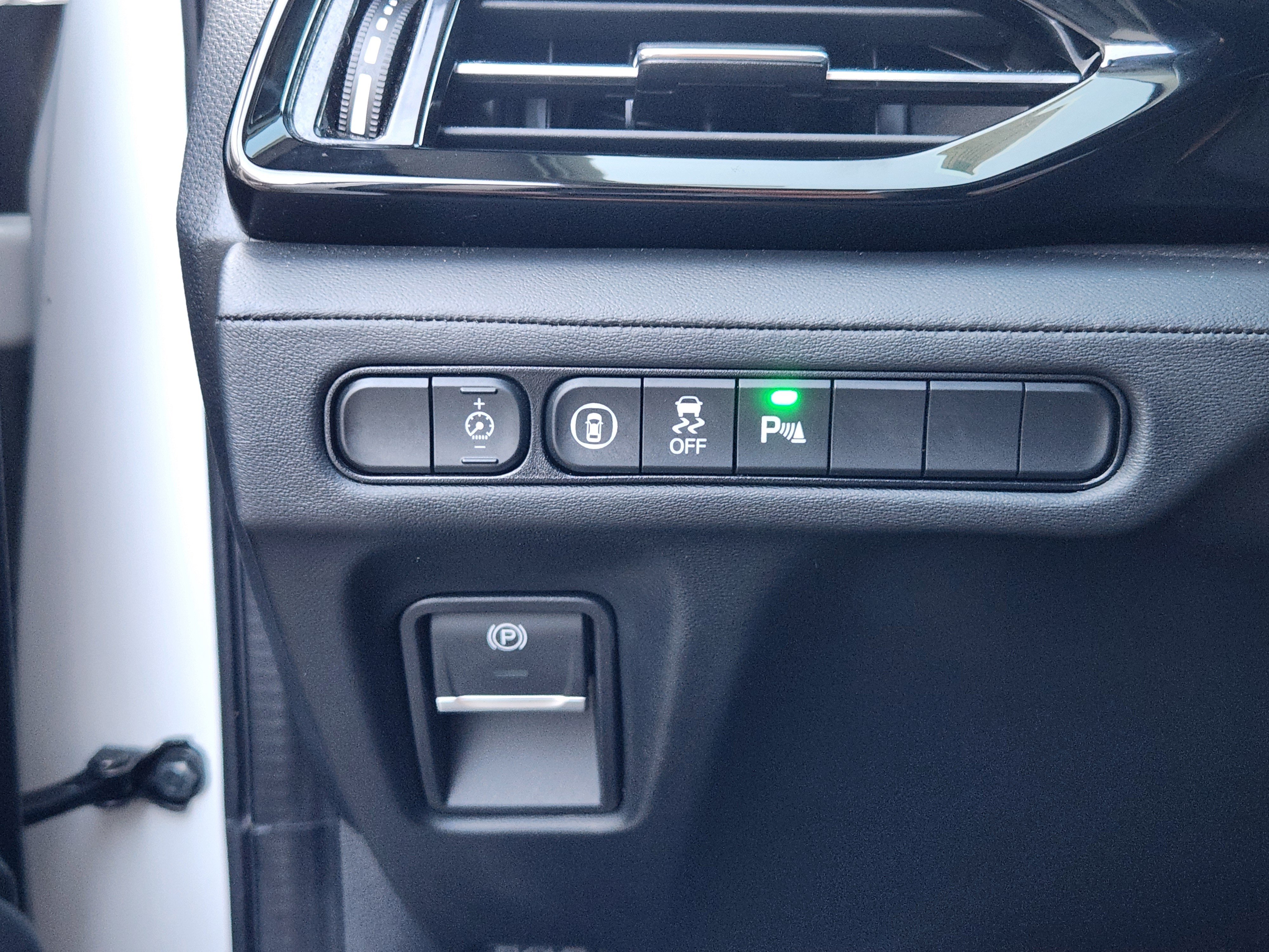 Used 2024 Acura MDX w/ Technology Package FWD image 22