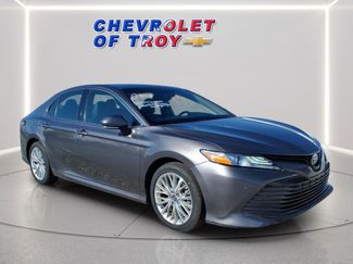 Used 2018 Toyota Camry XLE video 1