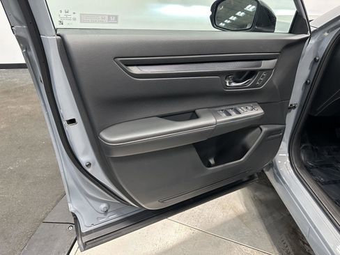 Certified 2025 Honda CR-V Sport-L image 12