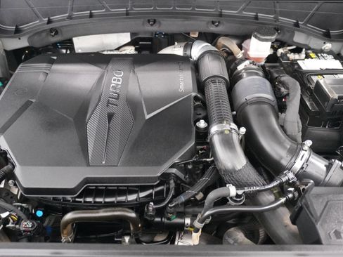 Used 2022 Hyundai Santa Cruz SEL Premium image 32