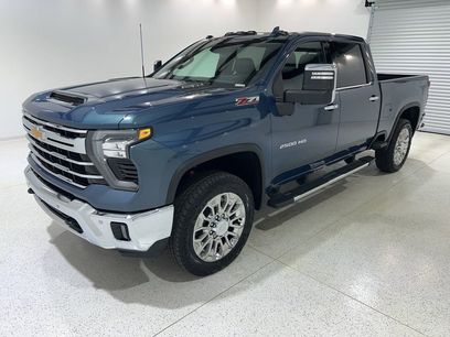 Used 2025 Chevrolet Silverado 2500 LTZ w/ LTZ Premium Package
