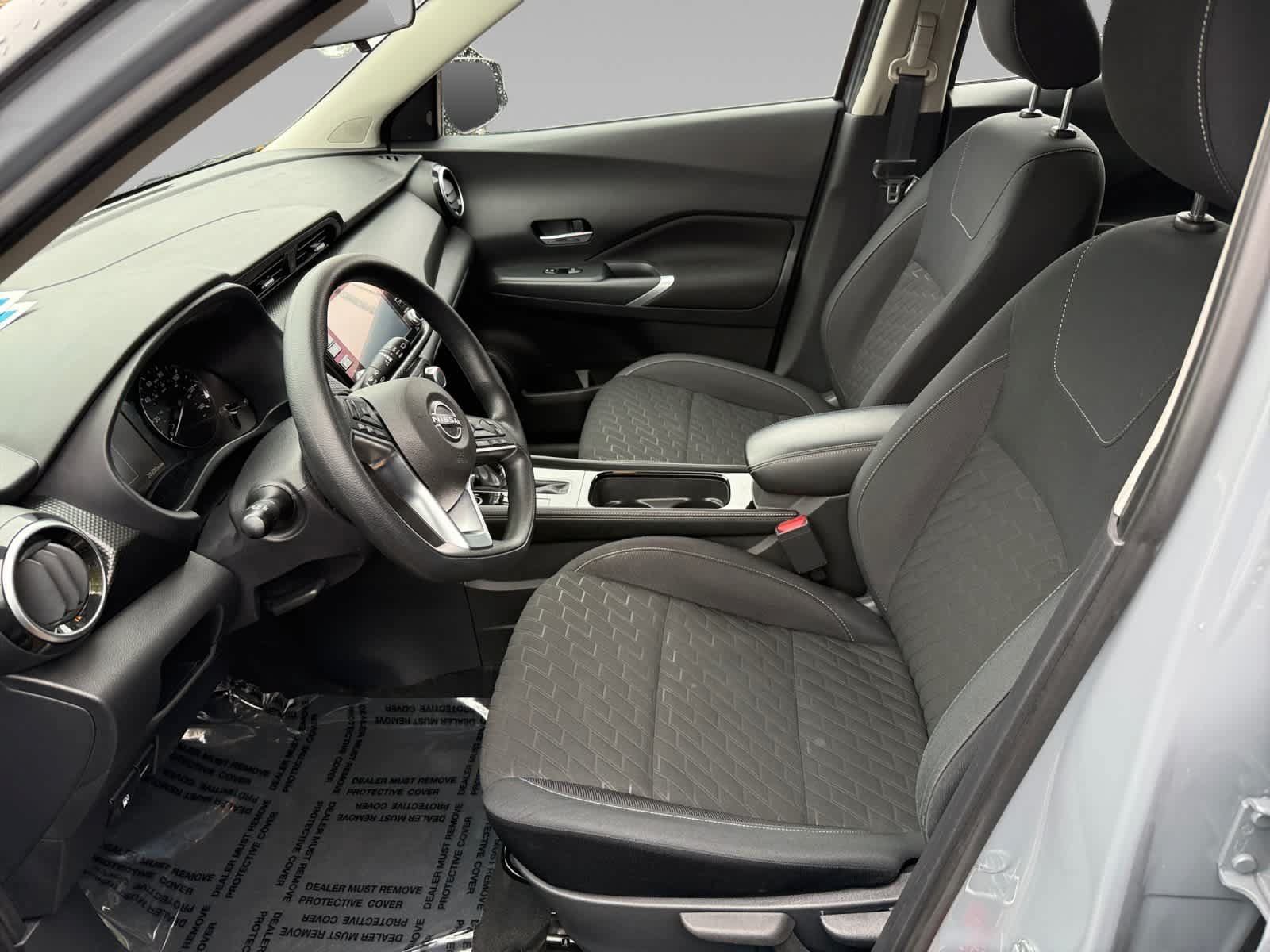 Used 2023 Nissan Kicks SV FWD image 11