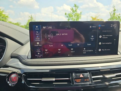 New 2026 Acura MDX SH-AWD image 23