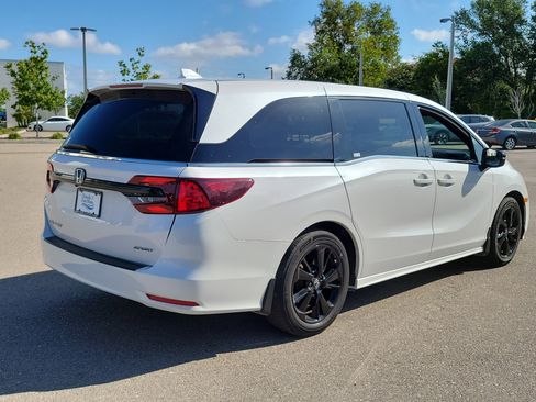 Used 2023 Honda Odyssey Sport image 6