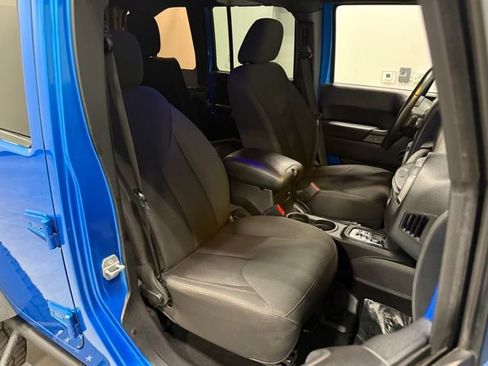 Used 2015 Jeep Wrangler Unlimited Sport w/ Quick Order Package 24S image 30