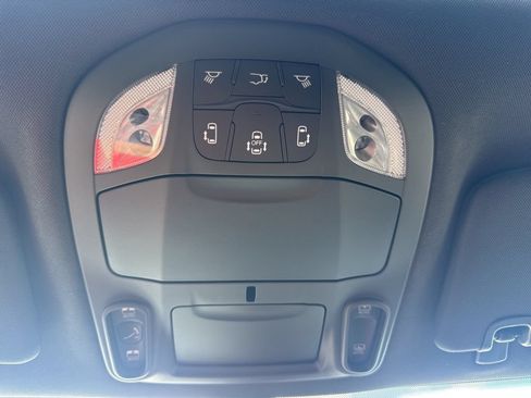 New 2027 Chrysler Pacifica Select w/ Family Tech Group AWD/4WD image 23