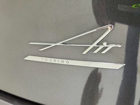Used 2024 Lucid Air Touring AWD/4WD image 19