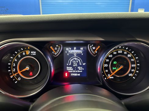Used 2020 Jeep Wrangler Unlimited Sport S AWD/4WD image 16