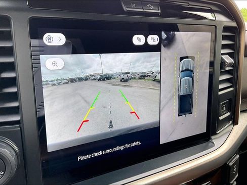 Used 2025 Ford F150 King Ranch w/ FX4 Off-Road Package image 13