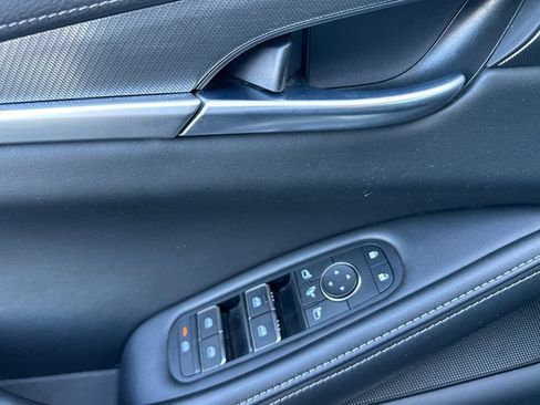 Used 2023 INFINITI QX60 Luxe w/ Cargo Package FWD image 10